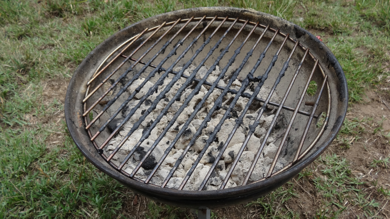 Illustration for article titled How To Prep Your Grill for the Fourth of July